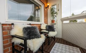 Penthouse With Sauna - King Size Bed - Free Wifi!